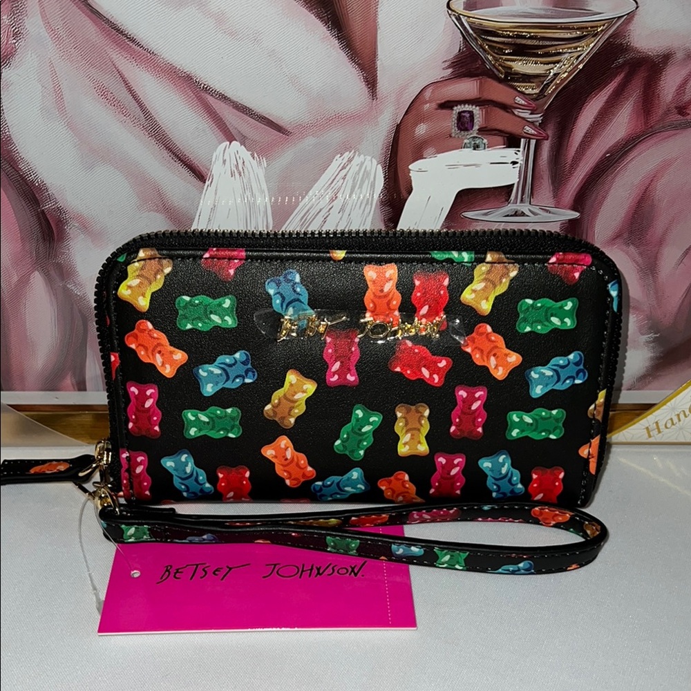 Betsey Johnson Black Gummy Bear Clutch Wristlet - Picture 4 of 17